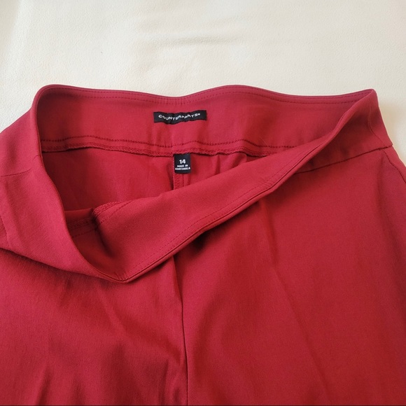 skinny red pull-on stretch tailored pant, like-new - Picture 4 of 7